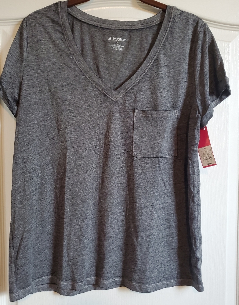 NWT XHILARATION SLEEPWEAR SHIRT IN MEDIUM
